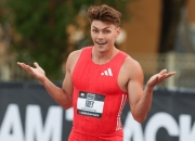 开云下载-关于田径男子米栏关键时刻，美国选手力擒金牌的信息