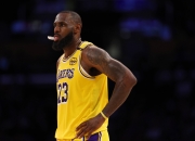 开云平台-美国著名篮球比赛中出现精彩的绝杀一幕