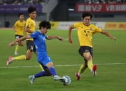 开云体育-紧张比赛！球队团结一心奋力作战