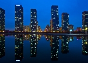 开云体育平台APP-希腊神话欧冠重演！德甲榜首勒沃库森首尝败绩，51场不败的全胜王朝就此坍塌