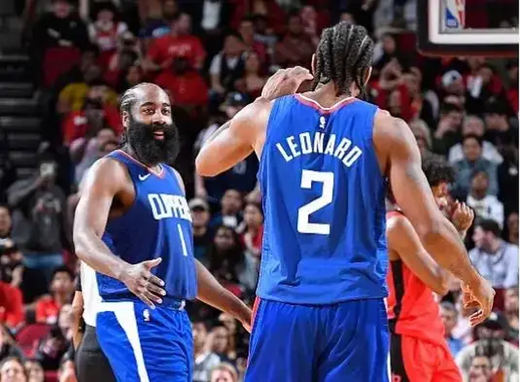 火箭客场遭遇逆转，哈登难以化解对手高压的简单介绍