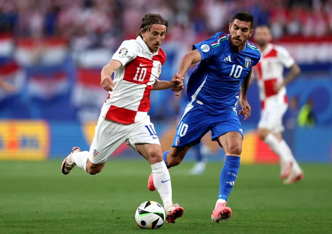 克罗地亚队轻松晋级,夺冠前景美好的简单介绍 克罗地亚队轻松晋级,夺冠前景美好的简单介绍