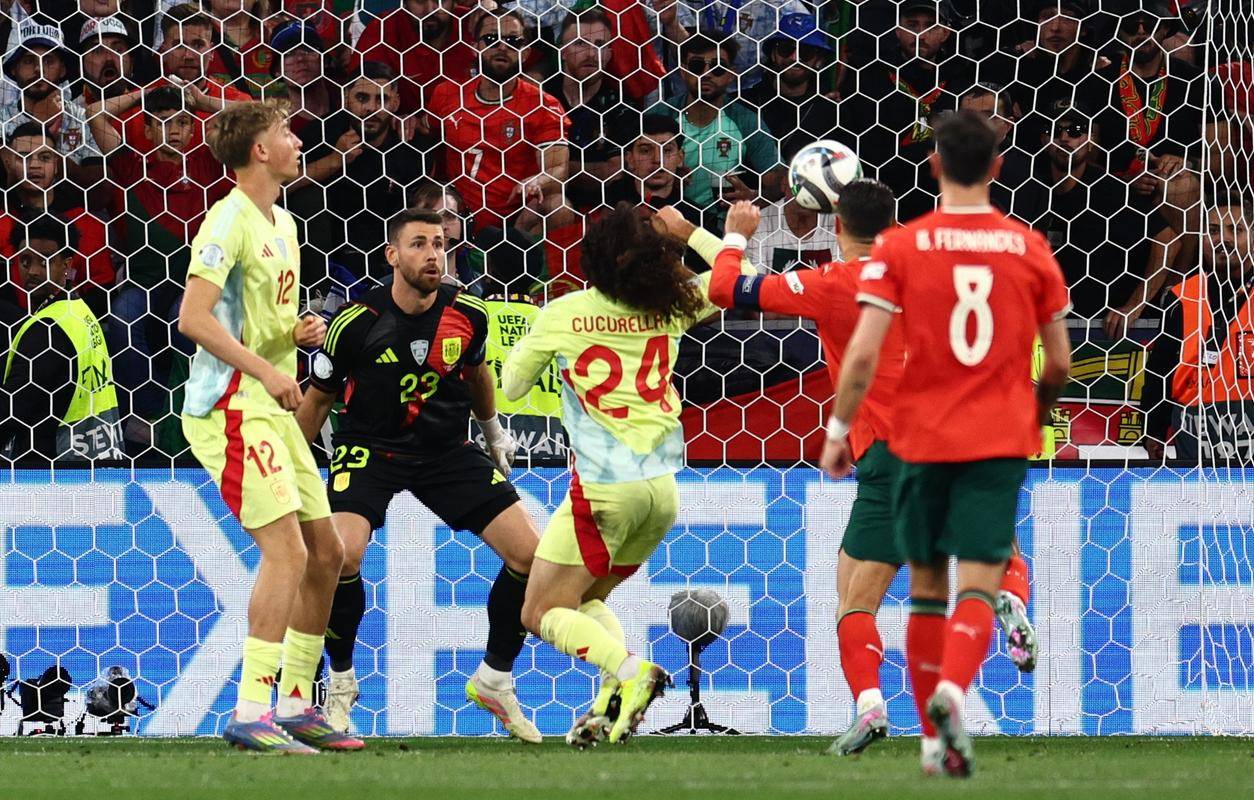 匈牙利豪胜对手，全面占据优势的简单介绍