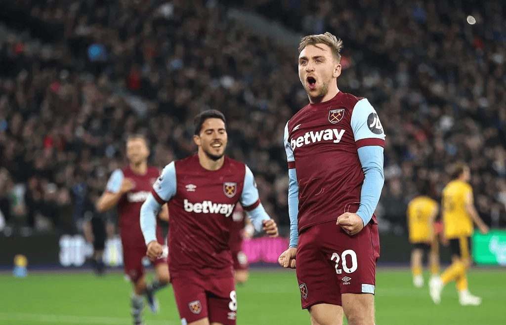 包含布莱顿客场抢胜，实现反弹和崛起的词条