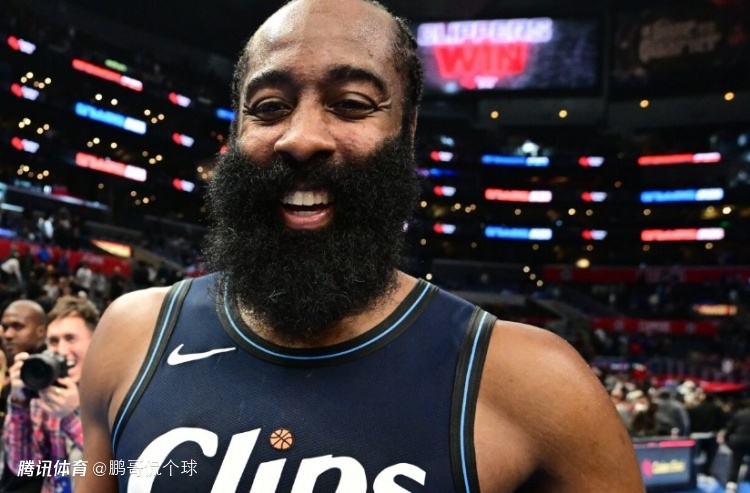 快船大胜老鹰，继续保持领先地位