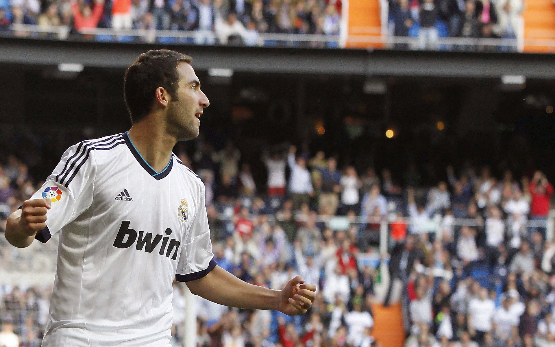 当拜仁的钢铁洪流，遇见克瓦拉式的魔法