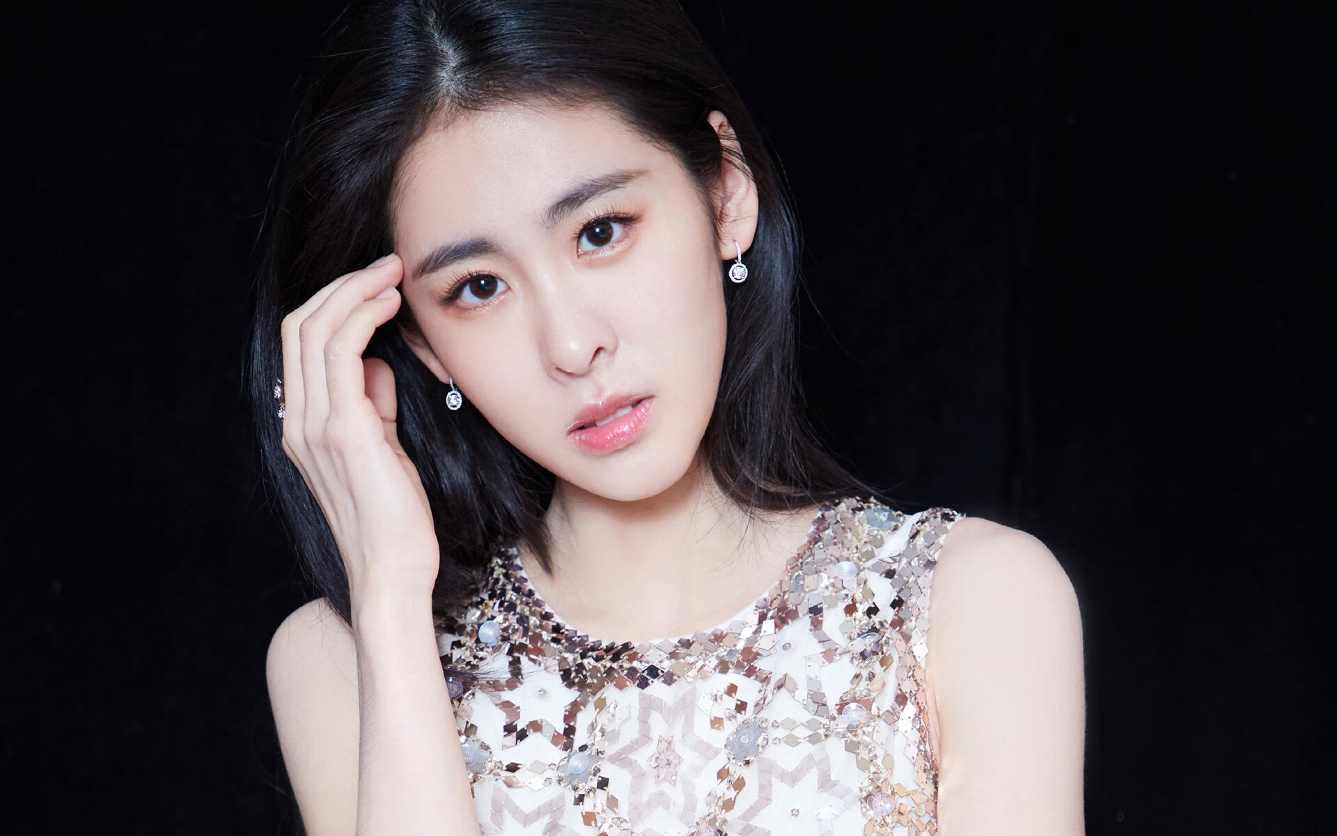 范弗利特风暴席卷球场！开拓者防线在他的狂轰滥炸下彻底崩塌